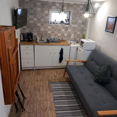 Apartamento Charming Studio In The City Center Plovdiv Exterior foto